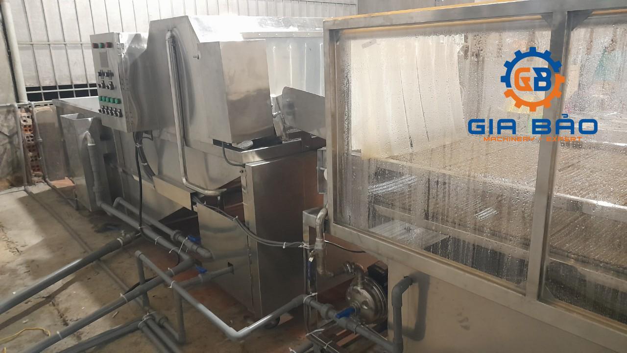 z4233324685501_f8148a14da3e65711896f5a756714d89 Máy rửa trái cây, rau củ quả công nghiệp