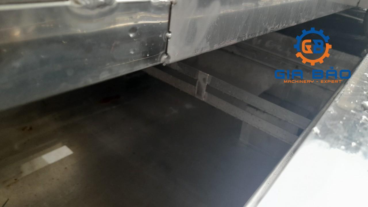 z4233348778792_25a77b534edf445707cb2882942c4fe8 Máy rửa sầu riêng công nghiệp