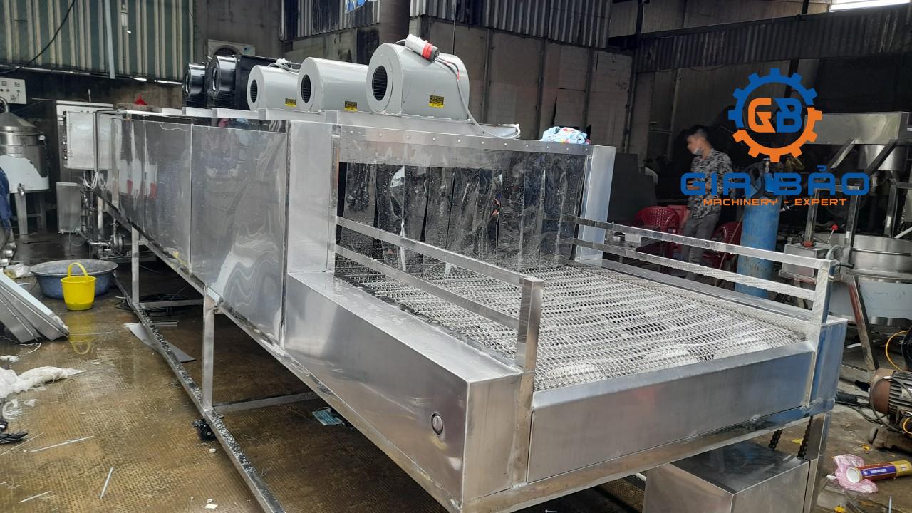 z4233348903990_7242749f00b6ad1615bab6c34f01bea3 Máy rửa sầu riêng công nghiệp