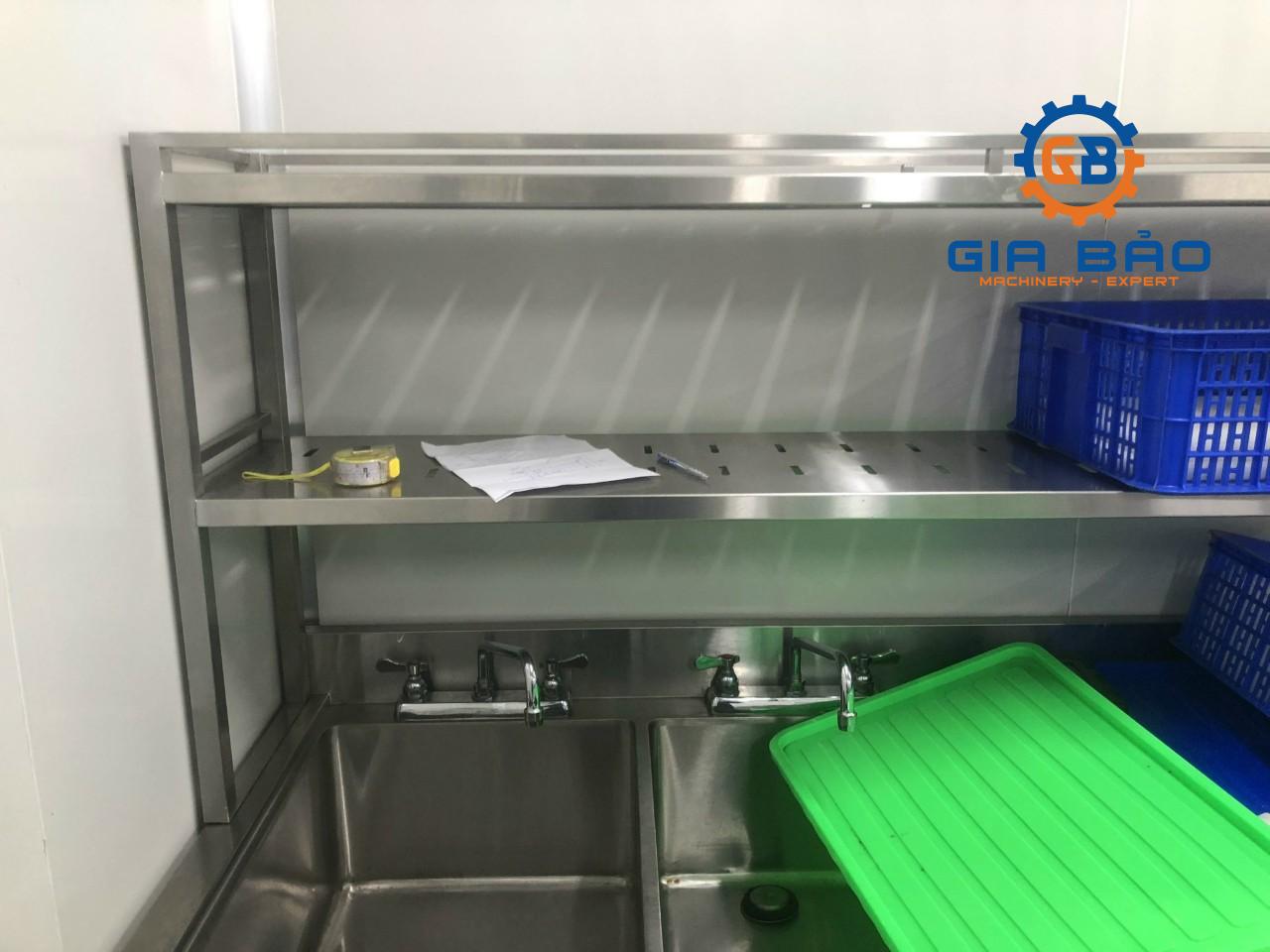 z4233414814835_eb0e9da9380664e37231dc97058cc879 Bàn kệ Inox nhà bếp nhà hàng