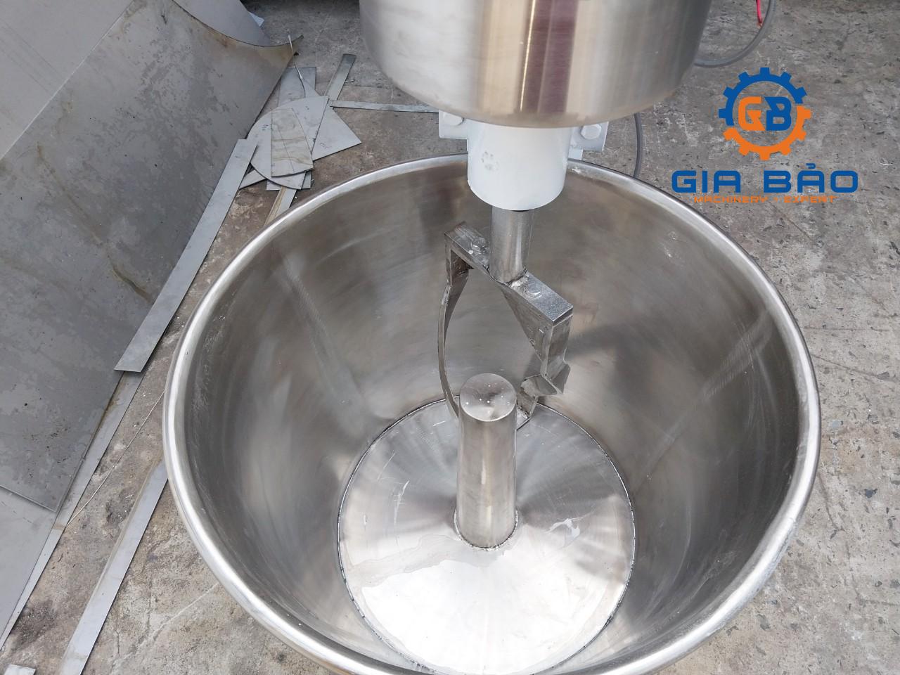 z4236115532118_8c936d1a4ccb0fb4b8e2fdfd3d0f93fd Máy nhào bột bánh mì bằng điện công nghiệp