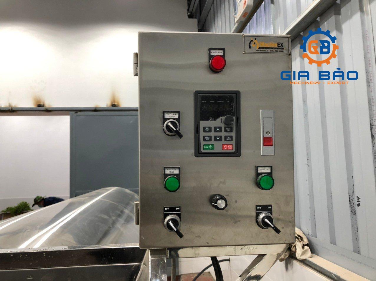 z4236136391791_34b4b6f703e6e7091ffeacabca76d416 Máy rửa lồng xoay - rửa củ, ốc hến, cá thủy sản.