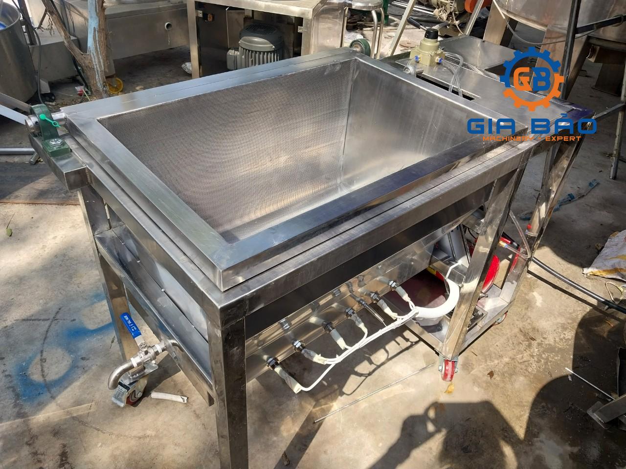 z5311107524714_4c4ee2521df9ceb033953fe59bc5459c