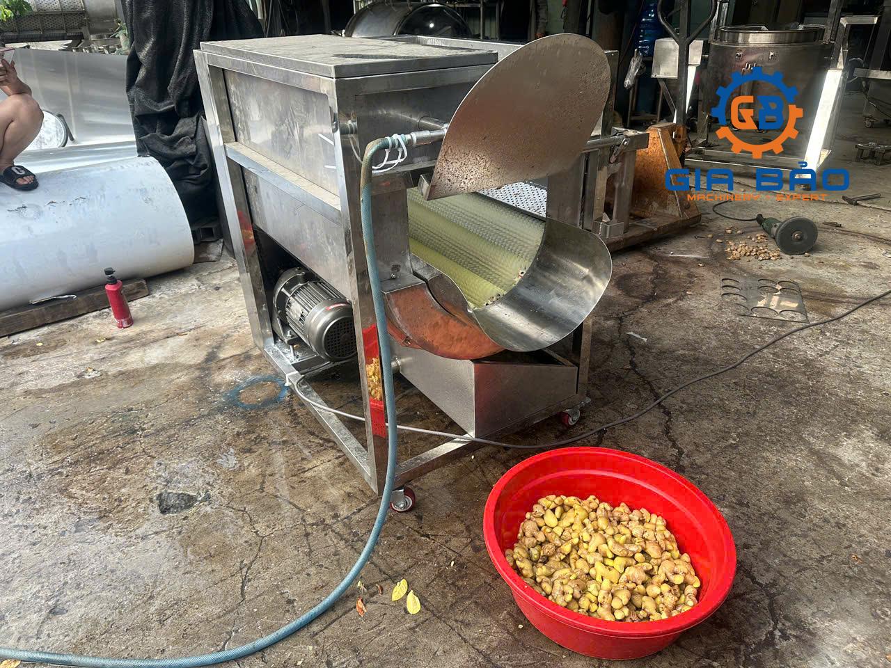 z6490702948495_e6baa31bccd0695afd7bf00d9112ce85