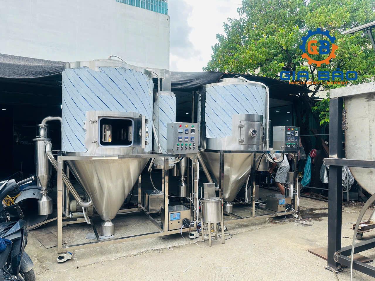 z7051362497480_31bbb7595fe4d8d0adec4c244f78313c